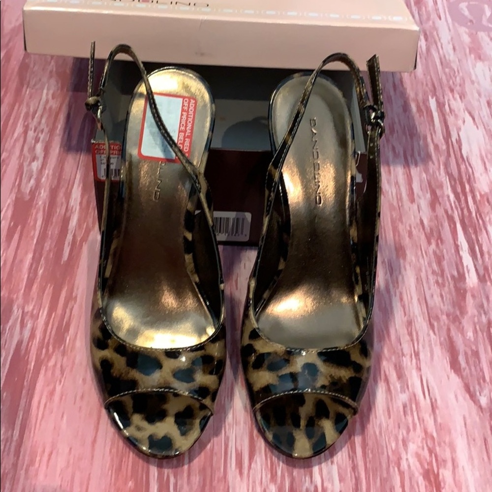 NWT Bandolino Sling Back 3.5 Inch Heels, size 8